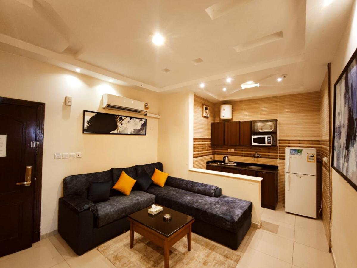 قصر البسمة للشقق المخدومةsmile Serviced Apartments Dschidda Exterior foto